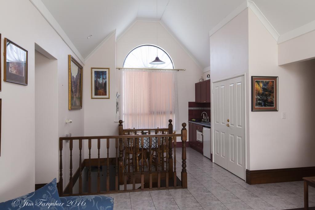 Aarn House B&B Airport Accommodation Perth Zewnętrze zdjęcie
