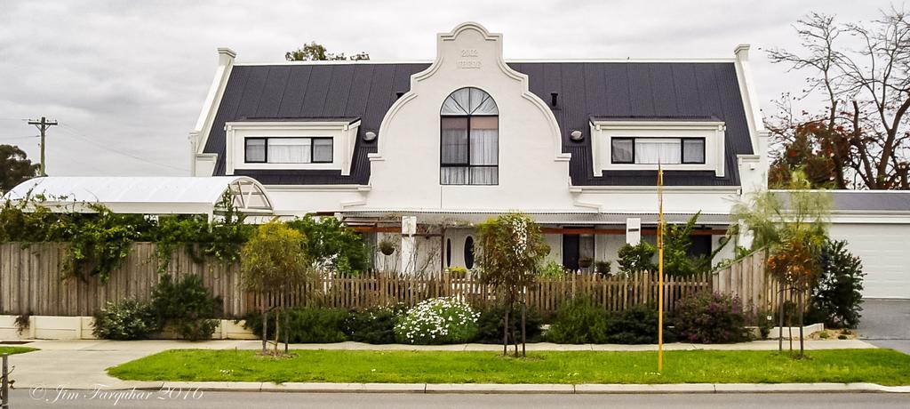 Aarn House B&B Airport Accommodation Perth Zewnętrze zdjęcie
